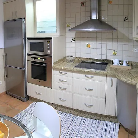 Apartment Canarifornia - Free Parking And Family Getaway *